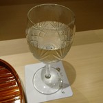 銀座 しのはら - 素敵なグラスで日本酒