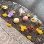 AMOUR - ミニチュアケーキ