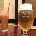 鉄板焼 燦燈 - ザ・プレミアム・モルツ（生ビール）600円。