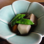 日本料理 魚池 - 日替りの小鉢（煮物）