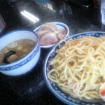 縁者 - チャーシューつけ麺（大）２０１１、６