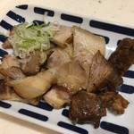 中華蕎麦 とみ田 - 「焼豚切り落とし（200g）」380円