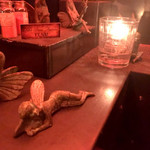 ティル・ナ・ノーグ - 寝そべる妖精