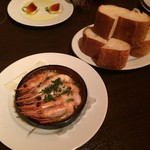 トロス スペイン グリルバル - エビのアヒージョ