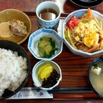 ドライブイン加茂 - 日替わり定食(野菜炒め)