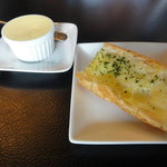 セントグレース - ガーリックトースト