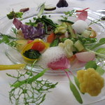 レストラン タテル ヨシノ 銀座 - 季節の野菜 モネの庭園をイメージして