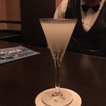 オグラ・イズ・バー - 