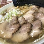 餃子屋さくら - 塩チャーシュー麺大盛りアップ