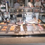 PATISSERIE ASAKO IWAYANAGI - ショーケース
