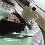 ビートカフェ - ガトーショコラ 単品 400円 自家製だそうです