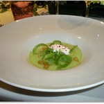 ラ ターブル ドゥ ジョエル・ロブション - サラダ菜のスープ