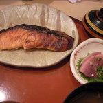 四季音 - 焼き魚と刺身