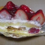 ブルンネン - デザートイチゴケーキ