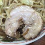 ラーメン二郎 - 煮豚の写真