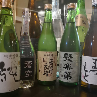 Ikkon - 京都の地酒揃えております。是非ご堪能してくださいませ。