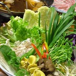 鉄板焼き・もつ鍋 めだか - 