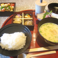 宮川町 水簾 東京ミッドタウン店 - 京おせち重　￥3888　これに天ぷらと甘味が付く。