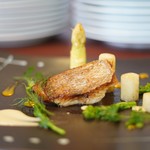 ビストロ ダイア - 真鯛のポワレ