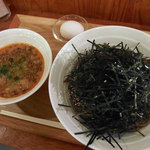 そばうさ - スタミナ担々冷そば（850円）
      