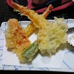 味の宿海王亭 - 天婦羅 海老2尾、ししとう、さつまいもなど