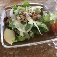 COLK  - サラダの上に畑のお肉