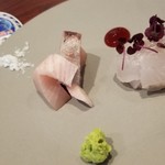 日本料理 TOBIUME - ⑦潮～"筑前海の恵み"と "漁師の想い"
      鰆(福岡県藍島産・6日熟成)、鮃(福岡県若松産)、山葵(島根県匹見産)