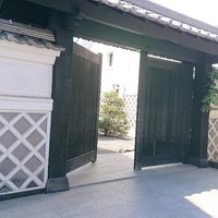 ヒカリヤ ヒガシ - 