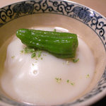 桜田 - 賀茂茄子の白味噌仕立て　青唐辛子