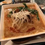 ラフニングオゥル - 担々麺