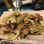 ラフニングオゥル - 豚肉と野菜の炒め物