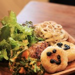 NAVY 045 - Smileランチ