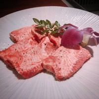 焼肉ダイニング MEGUMI 本店 - 