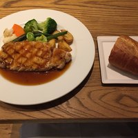 ビフトロ バイ ラ コクシネル - 