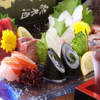 [Freshness Life] [Assorted] & [Sushi] of fresh live fish purchased every morning!