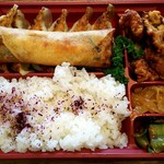 お持ち帰り専門店 餃子家 龍 - ふたオープン(^^♪