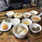 龙抄手食府 - 料理写真: