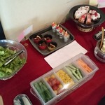 ワインとチーズの小さなレストラン Breed - サラダバー＆ケーキ