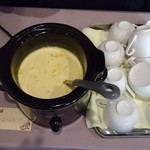 ワインとチーズの小さなレストラン Breed - コーンスープ