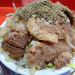 麺でる - 豚の存在感