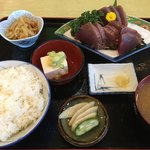 魚三会館 - 初かつお刺身定食　１４６０円　(2018/03)