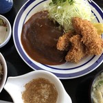 たつみや - ハンバーグと一口かつのランチ