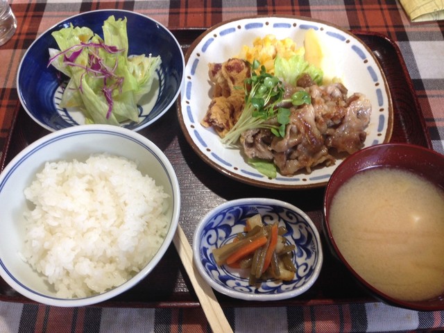 キッチンフライパンじゃぐ - 花巻（食堂）の写真