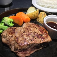 国産熟成焼肉 肉バル ドウラクコリーダ ランドマーク店 - フィレ