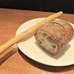 RADICE - バゲットとグリッシーニ