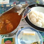 アンコール・トム - カレーモアン（カンボジアカレー）のランチ〈スープ、サラダ、デザート付〉
