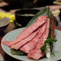 肉の田じま -  一本切りカルビ2,000円