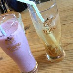 マウンテン＊マウンテン - 自家製ジンジャーとブルーベリーミルク