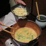 銀座 あまくさ 青山外苑 - 残ったスープにちゃんぽん麺を入れて最後の〆を