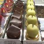 アヴランシュ・ゲネー - 